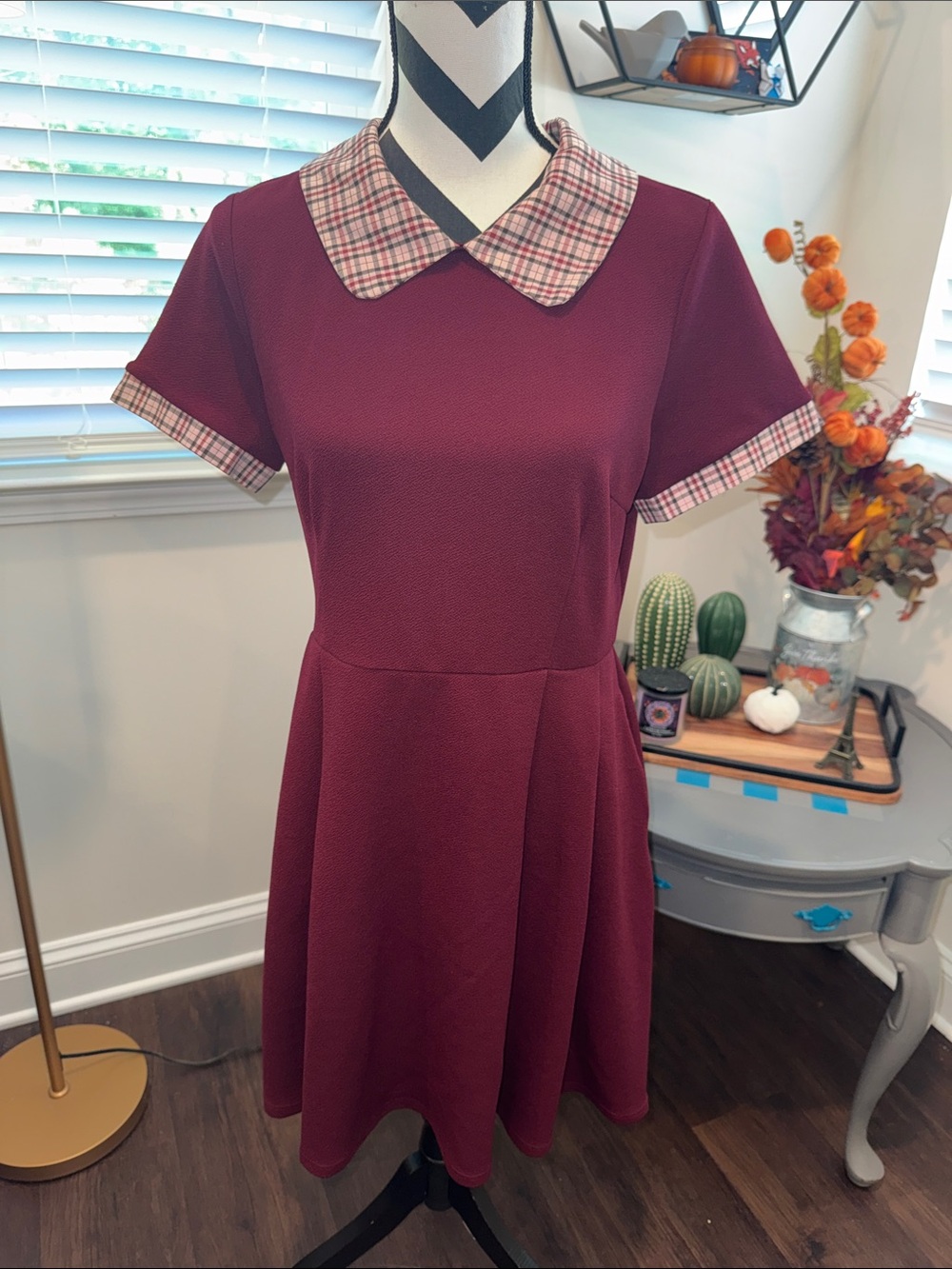 Unique Vintage Smak Parlour Betty Plaid Collar Dress in Wine